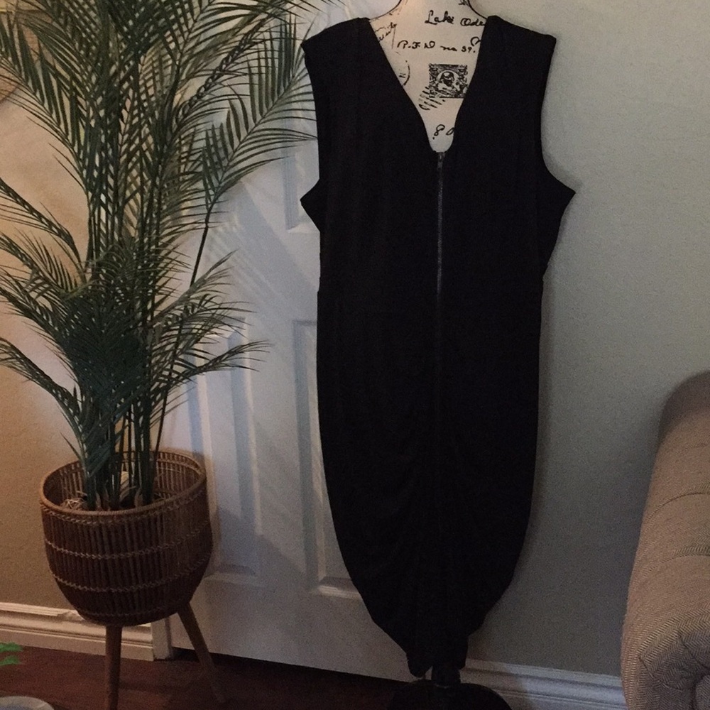 City Chip body con ruched dress plus size XL /22